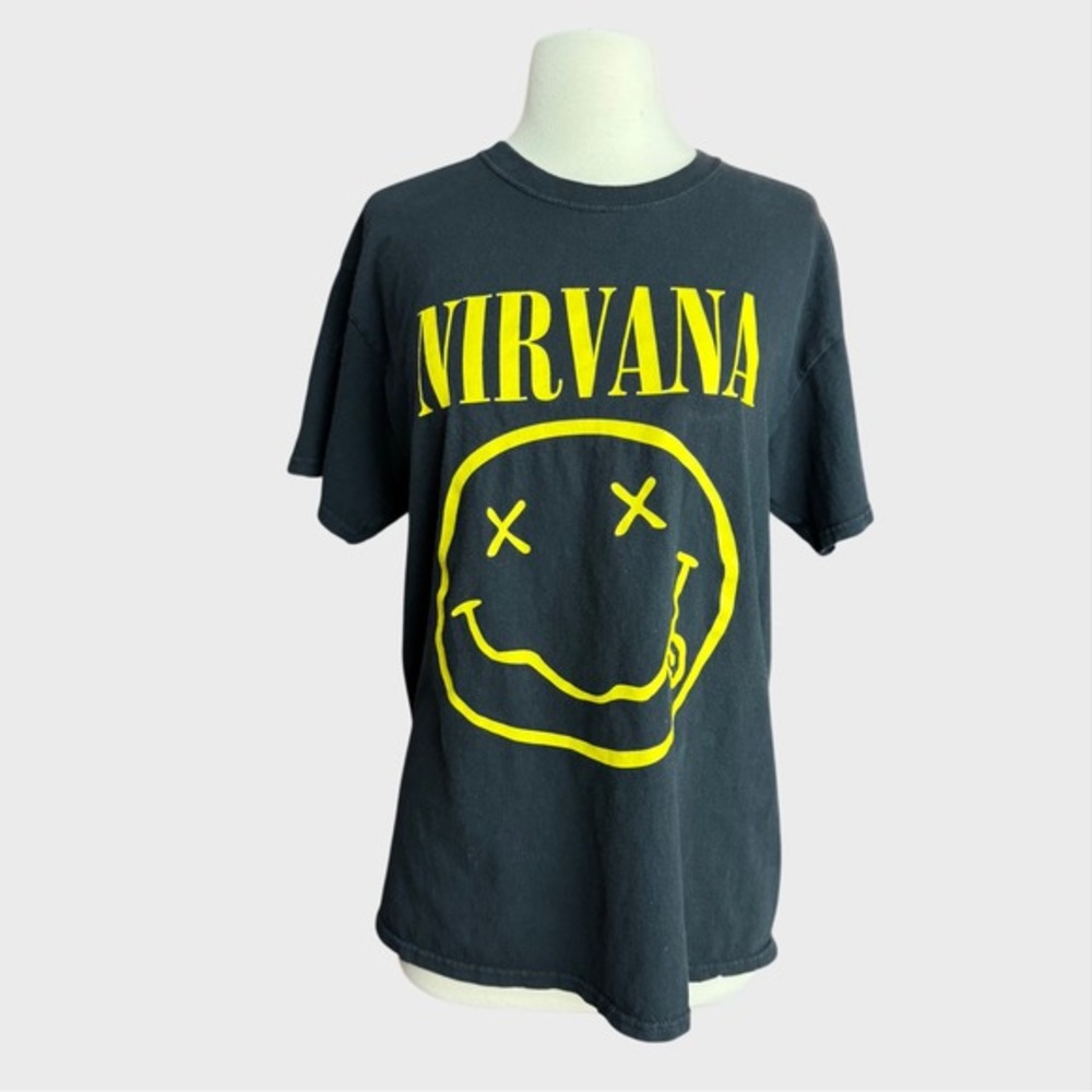 Black Nirvana Face Tee Large 90's Grunge‎ Band Tee Official Concert Festival